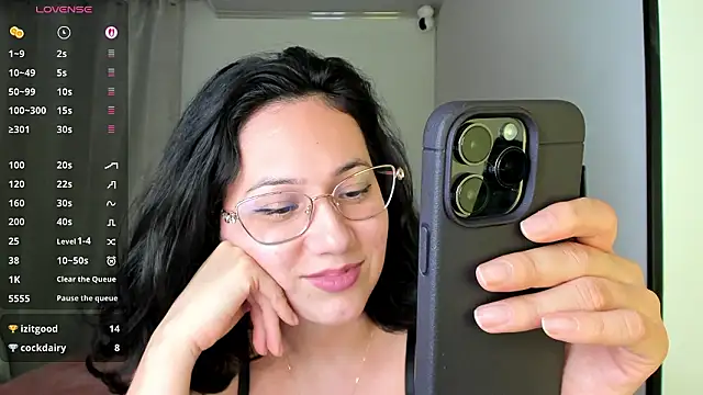 Anyi_1 Obrolan Langsung XXX