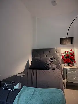 Ivysnown Live XXX chat