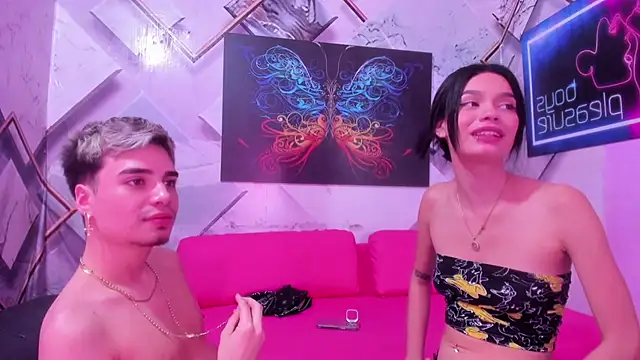 Czat XXX na żywo – rhabena_boysex