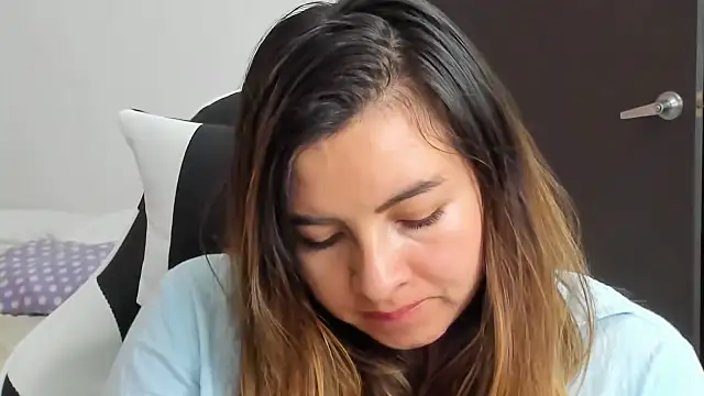 __Emma__11__Lecat_: απευθείας συνομιλία ΧΧΧ