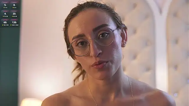 Sembang XXX Secara Langsung caroline_adams_