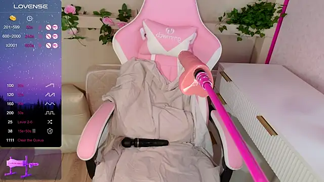 LeonaEviann Chat XXX live