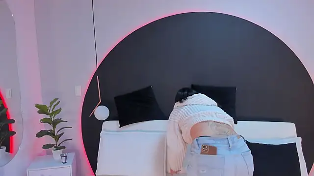 Czat XXX na żywo – Carly_lopez