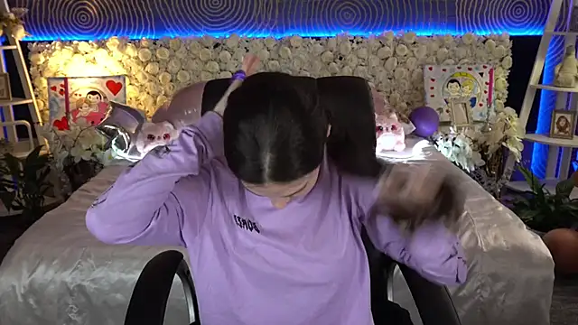 Czat XXX na żywo – BabyFlowerr