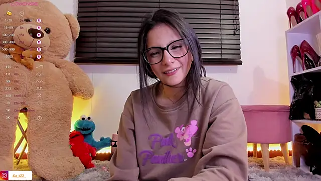 kariina__22's Live XXX Chat