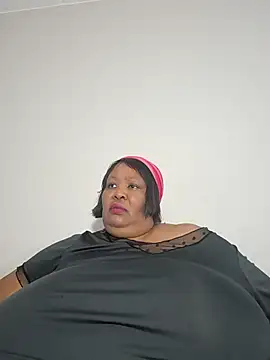 nancy111 Chat XXX in diretta