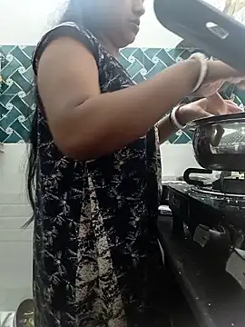 Czat XXX na żywo – Hot-Tinaa