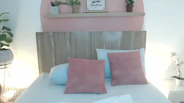 dulce_victoriaa_ Adlı Modelin Canlı XXX Sohbeti