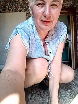 دردشة NicoleOlla الجنسية المباشرة