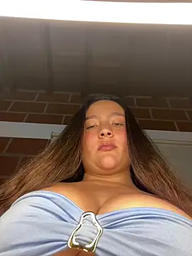 Show de Cami_222 na webcam