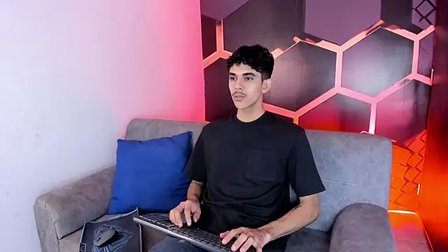 FlinsShadow Webcam show