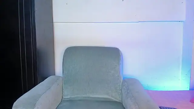 Keily-w Chat XXX live