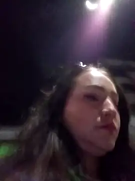 แชท XXX สดของ SabrinaVantress