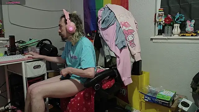 tallnerdyguy's Live XXX Chat