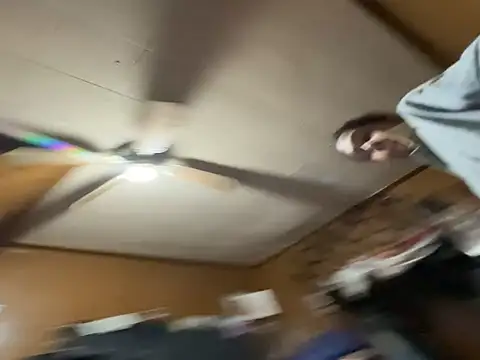 carmelbbyx22's Webcam Show