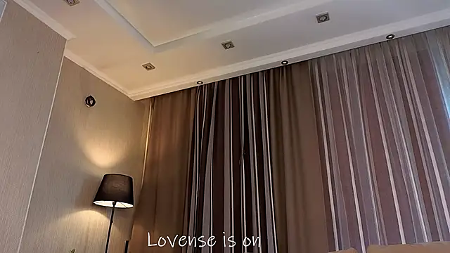 Chatroom XXX en direct de LurleneRamo