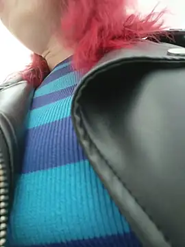 Frost_foxy Adlı Modelin Canlı XXX Sohbeti