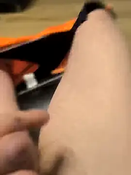 Вебкам-шоу AttractiveSilk5