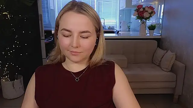 Mira_Mermayd Chat XXX in diretta