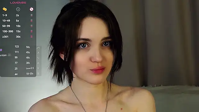 แชท XXX สดของ EffieHenri