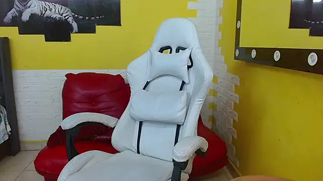 isabeautyx19 – Naživo XXX chat