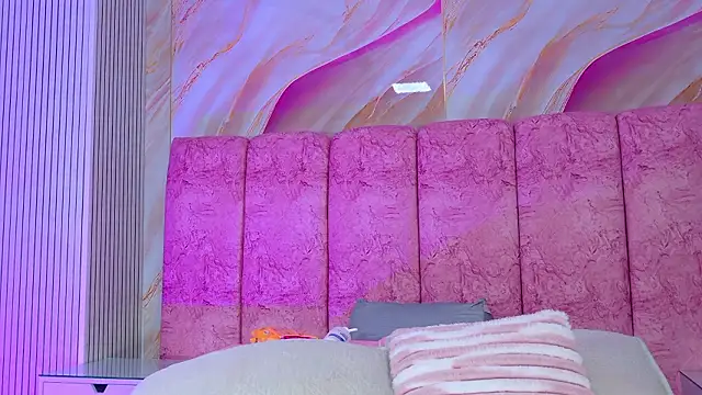 emmacurvy – Naživo XXX chat