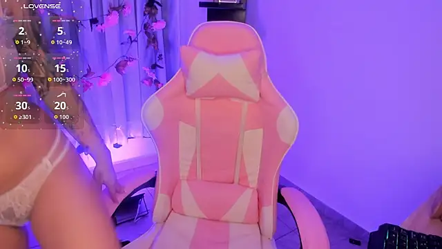 megara_x_'s Live XXX Chat