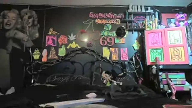 Splash_Queen420 – Naživo XXX chat