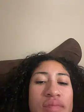 Czat XXX na żywo – LatinaLoka3