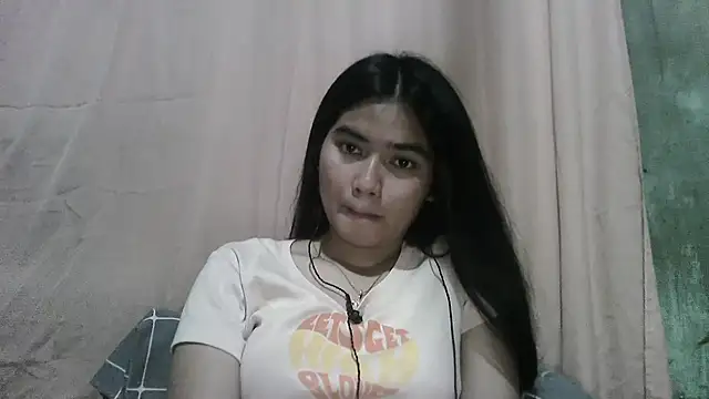 SarinaWhisenton Pertunjukan Webcam