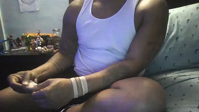 ReeferMadness59 élő XXX-chatje