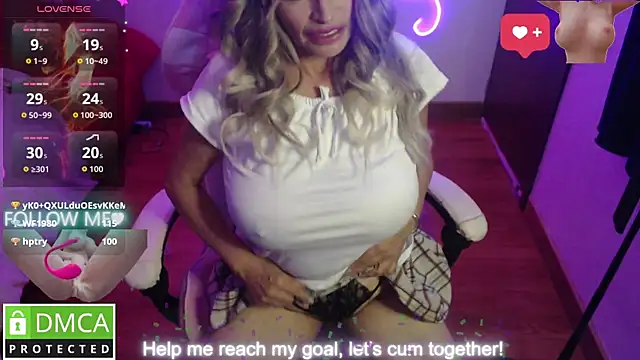 Matureboobs_111's Live XXX Chat