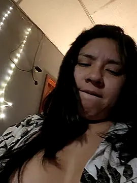 DanelyLopez's Live XXX Chat