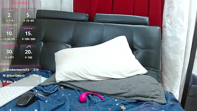 Camil4_milf_1 élő XXX-chatje