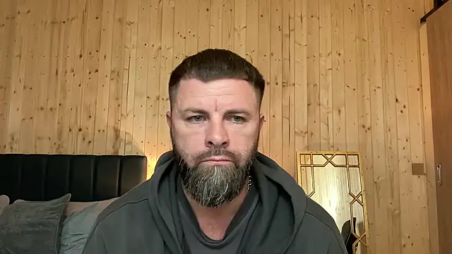 AlphaSparks: διαδικτυακό σόου στην κάμερα