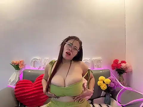 candiceempire Pertunjukan Webcam