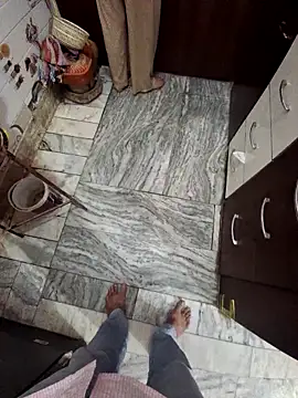 menakshiiikaur Adlı Modelin Canlı XXX Sohbeti