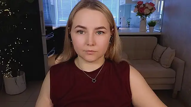 Mira_Mermayd Adlı Modelin Canlı XXX Sohbeti