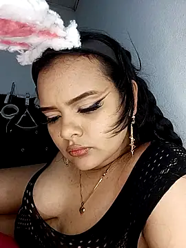 XXX chat uživo modela Emily_Rouse23