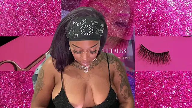 Creamesensation Show in webcam