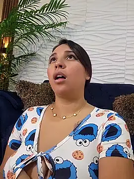 Онлайн чат XXX LizzRouse