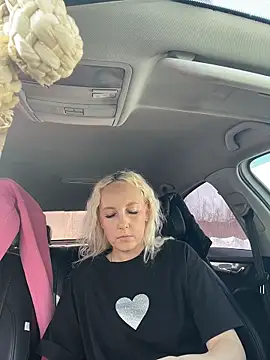 Chatroom XXX en direct de MerlinDave