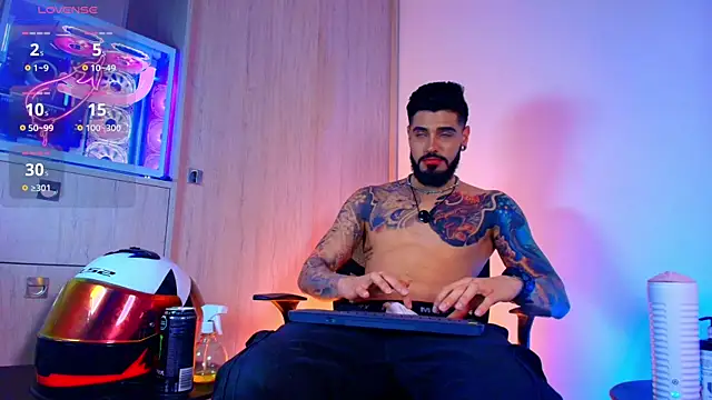 Show modela Asmodeus_bael_ na web-kameri