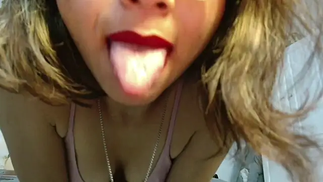 Dama_Scarlata18 在線直播表演