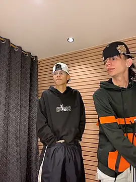 TheBatMansion webkamerás műsora