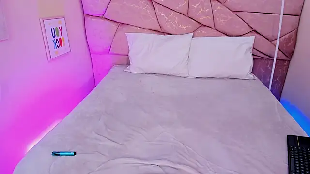 XXX chat uživo modela yayis_Betancur