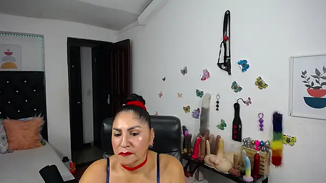 แชท XXX สดของ mature_bigboobs10