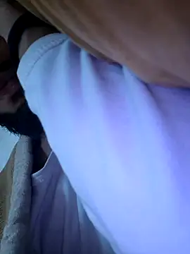 دردشة kingofextrasize الجنسية المباشرة