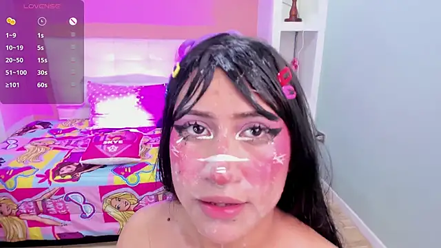 miss___megan Chat XXX live