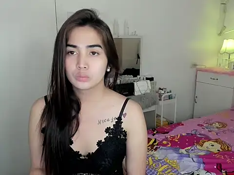 Chat XXX ao vivo de nica_doll